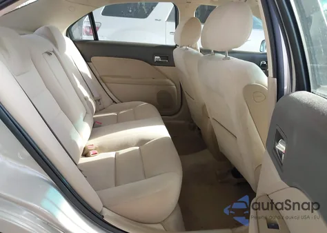 2008 Ford Fusion Se z USA, uszkodzony, nr VIN 3FAHP07Z68R202569